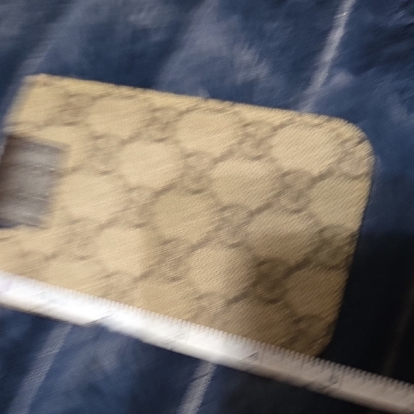 Gucci Tan and Brown Card Holder - Picture 5 of 6